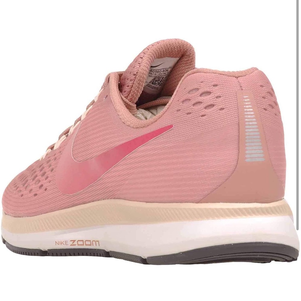 NWOB Nike Women’s Air Zoom Pegasus 34 Running Shoe - Picture 4 of 10